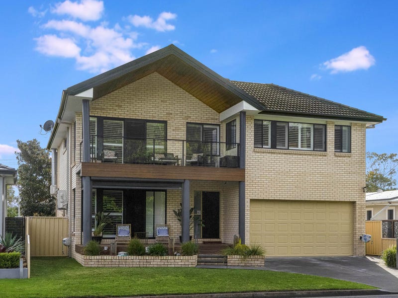 52 Lakeview Parade, Pelican, NSW 2281