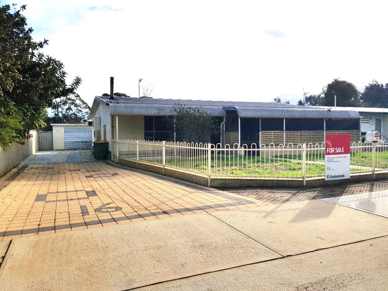 16 RANFURLY Street, Moora, WA 6510 House for Sale