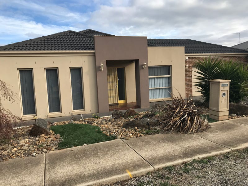 19 Thornhill Street, Melton West, VIC 3337