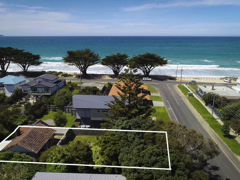 4 Cawood Street Apollo Bay Vic 3233 House For Sale