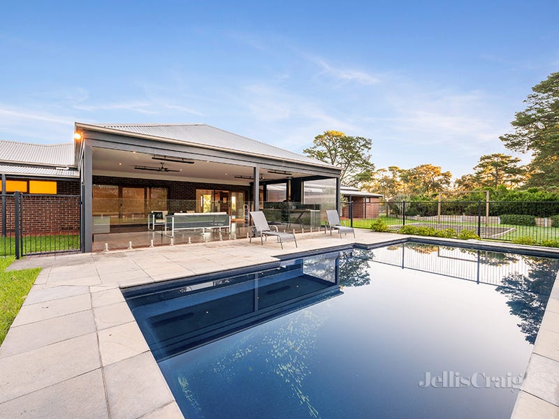 100 Flat Rock Road, Kangaroo Ground, VIC 3097 - realestate.com.au