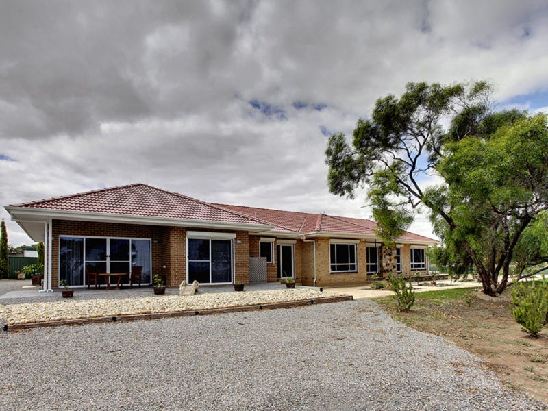 697 Commercial Road, Maslin Beach, SA 5170