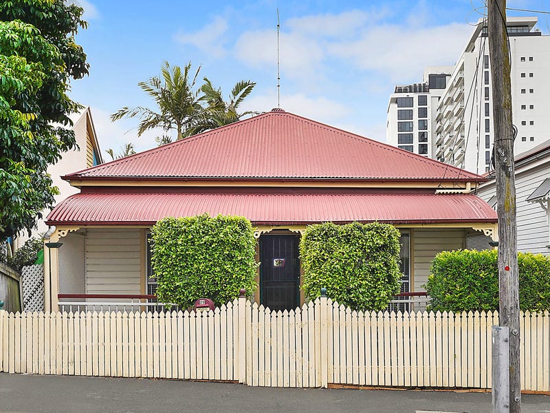 29 Torrington Street Spring Hill Qld 4000 Property Details