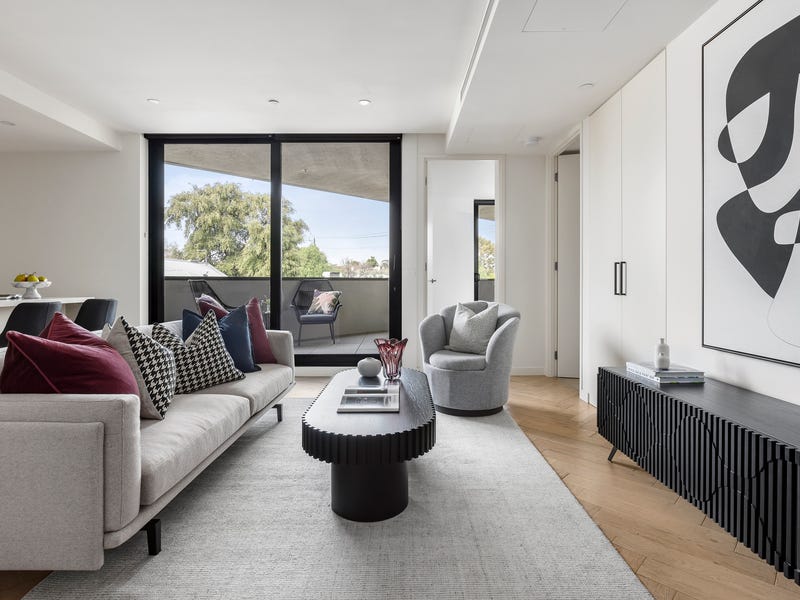 Real Estate & Property for Sale in Toorak, VIC 3142 (+1 location) Pg