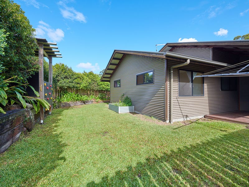 104 Shara Boulevard, Ocean Shores, NSW 2483