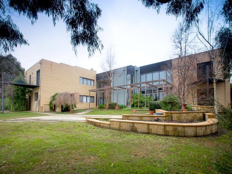 56 Skyline Drive, Gisborne, Vic 3437 - Property Details
