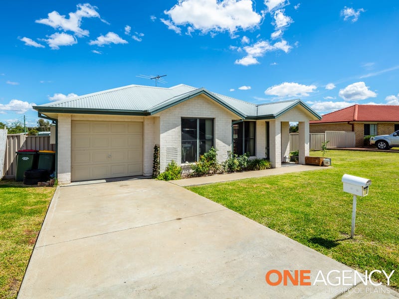 10 Green Cres, Quirindi, NSW 2343