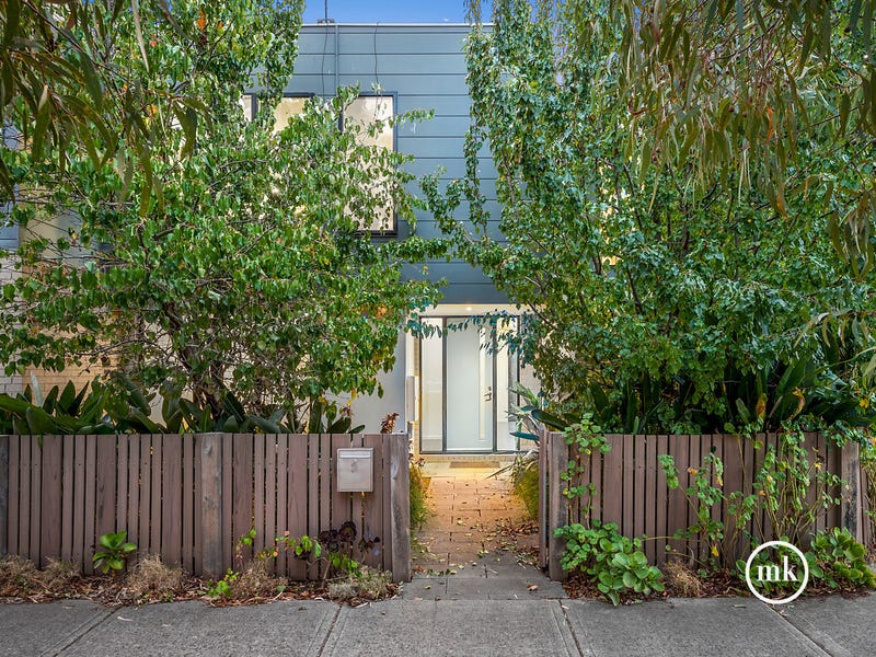 1 Newstead Drive, Doreen, Vic 3754 Property Details