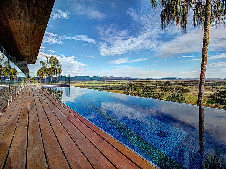 43 Burnell Drive, Alligator Creek, QLD 4740