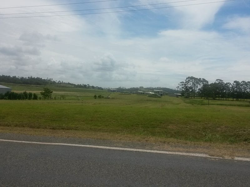 891 Sarina Beach Road, Sarina Beach, QLD 4737