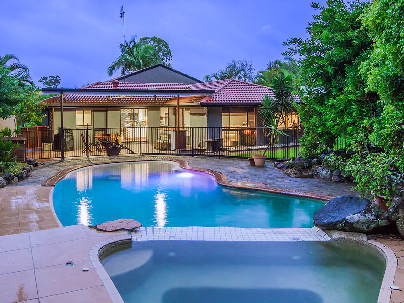 43 Stretton Drive, Helensvale, Qld 4212 Property Details