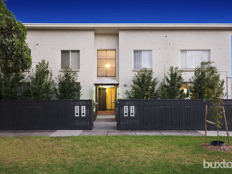 2/4 Lydia Street, Bentleigh, Vic 3204 Property Details