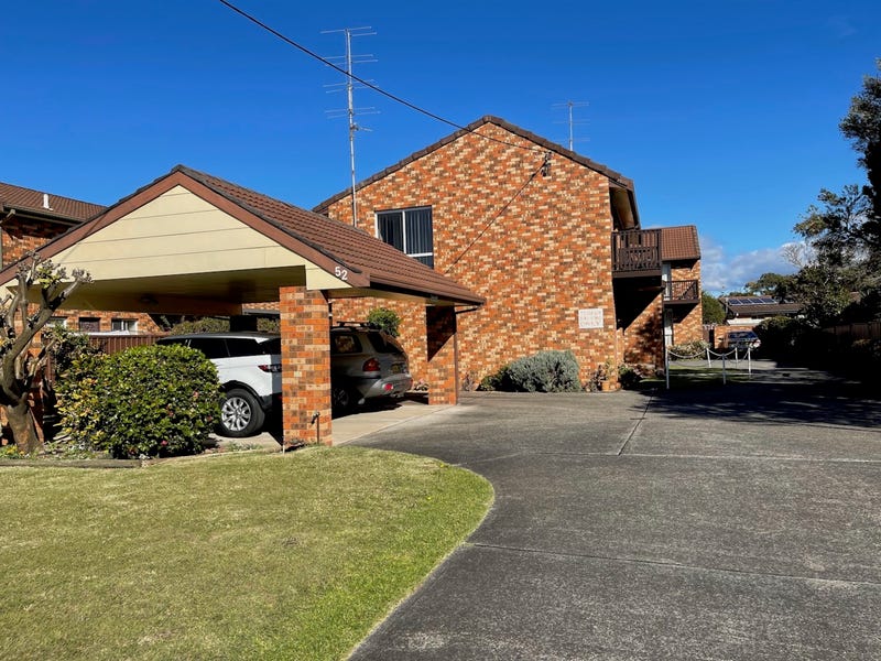 2/52 Peterborough Avenue, Lake Illawarra, NSW 2528