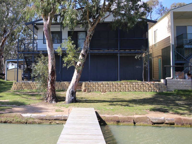 9 River Drive Paisley Island, Blanchetown, SA 5357 Property Details