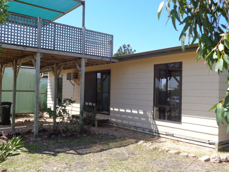 27 Heron Cres, Thompson Beach, SA 5501