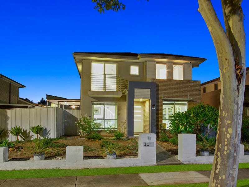 9 Waterside Boulevard, Cranebrook, NSW 2749