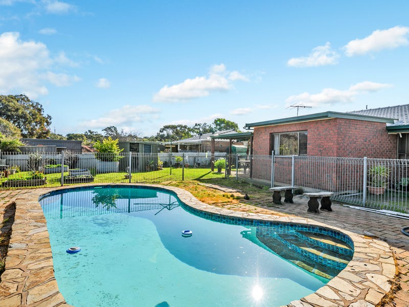 Houses for Sale in Reynella East, SA 5161