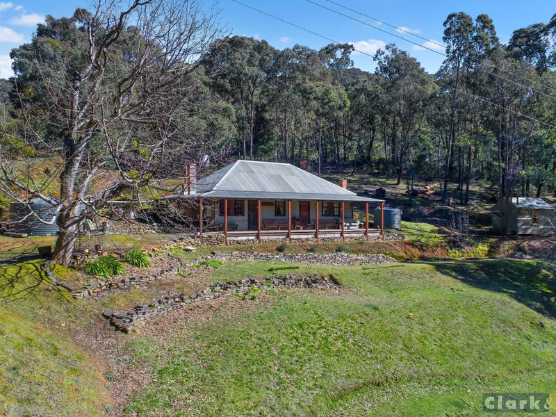 30 Gaffneys Creek Track, Gaffneys Creek, Vic 3723 House for Sale