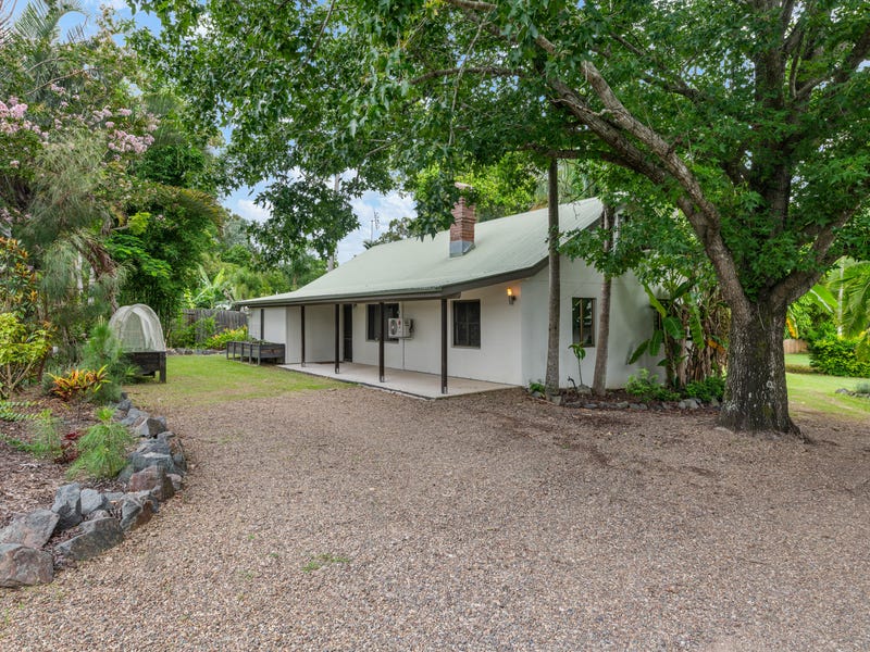 15 Crittenden Road, Glass House Mountains, QLD 4518