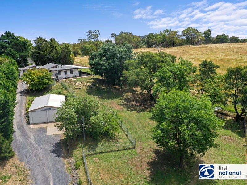 12 Glover Place, Bowning, NSW 2582 Property Details