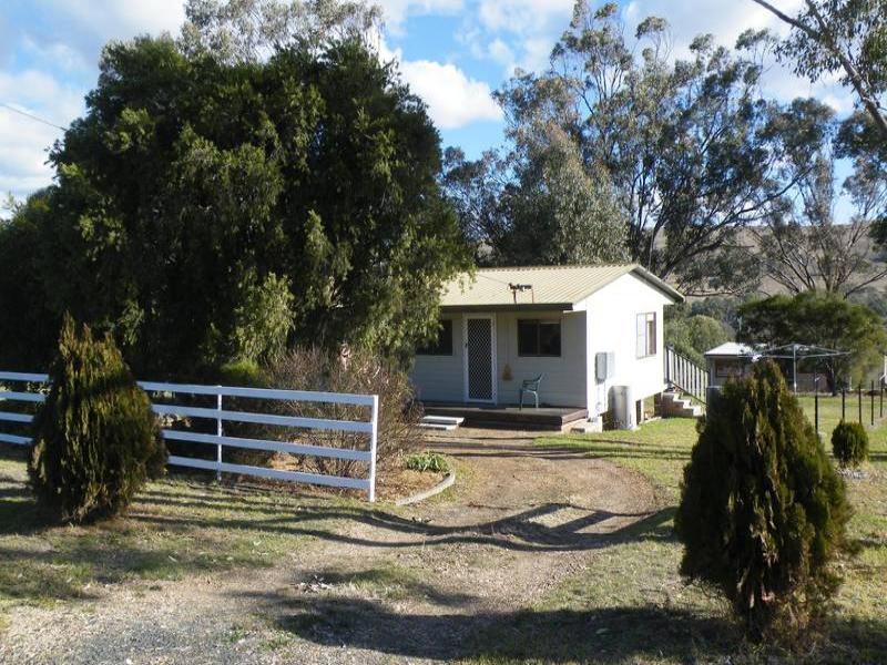 51 Hall Street, Willow Tree, NSW 2339 - Property Details