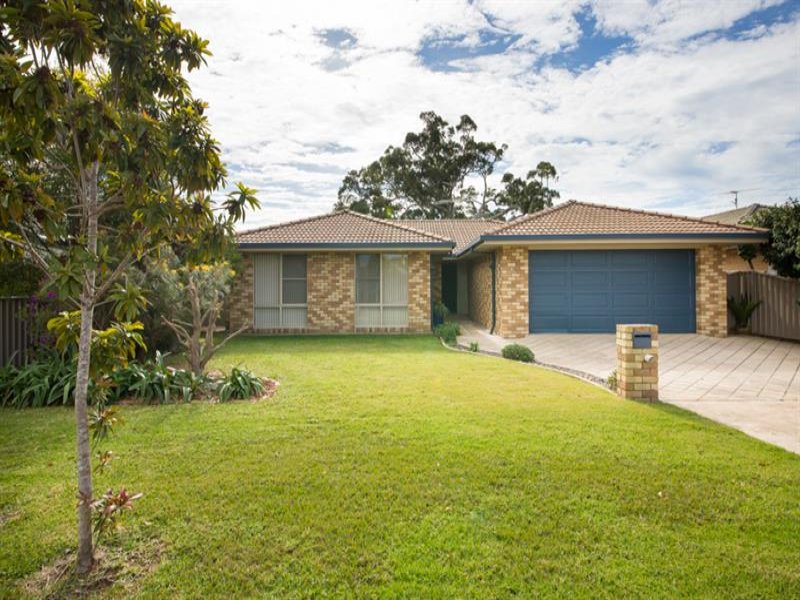 64 Newmans Rd, Woolgoolga, NSW 2456 Property Details
