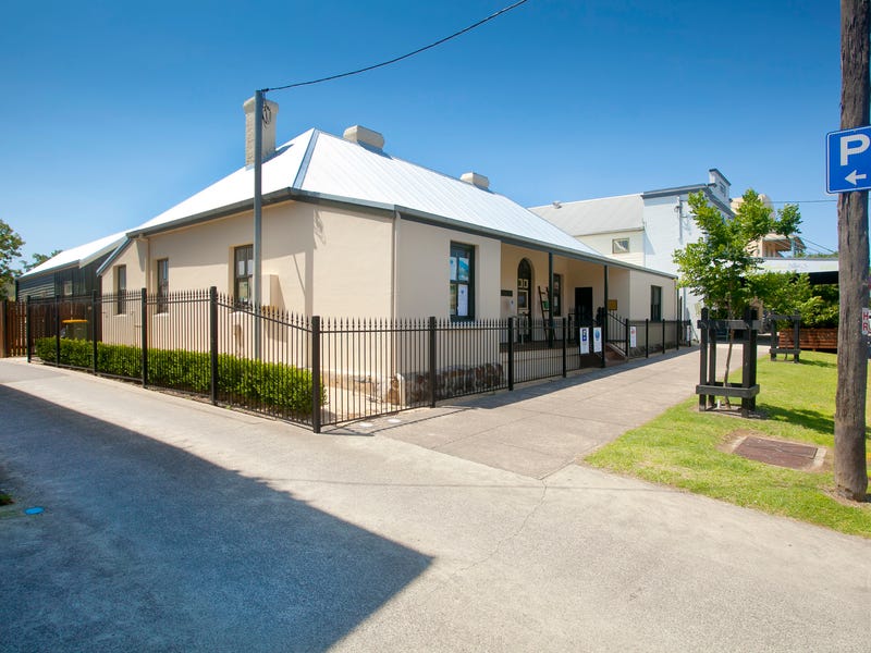 211 Dowling Street, Dungog, NSW 2420 Property Details