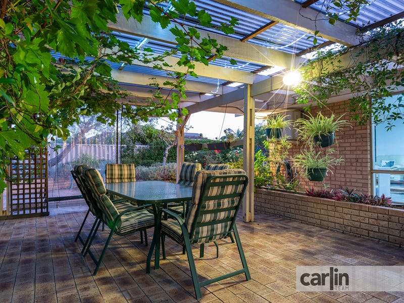 61 Paterson Gardens, Winthrop, WA 6150 Property Details