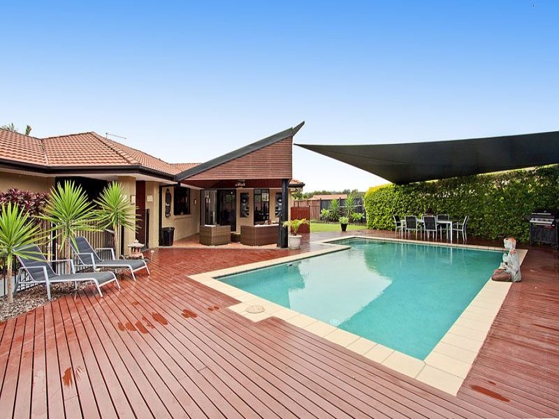 17 Chardonnay Cres, Tweed Heads South, NSW 2486