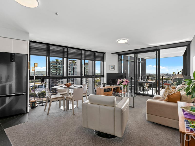 2101/30 Festival Place, Newstead, Qld 4006 Apartment for Sale