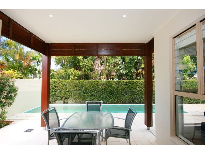 2, 16 Elizabeth Street, Noosaville, Qld 4566 Property Details