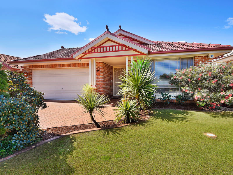 4 Lomond Court, Wattle Grove, NSW 2173