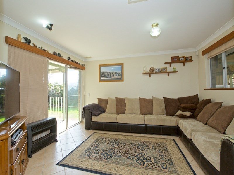 15 Macaulay Avenue, Duncraig, WA 6023