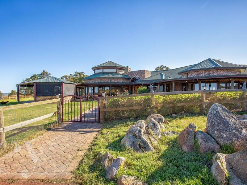 Houses for Sale in Bullsbrook, WA 6084