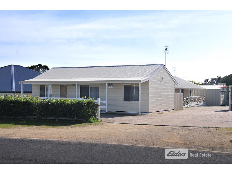 33 Thompson Road, Robe, SA 5276 Property Details