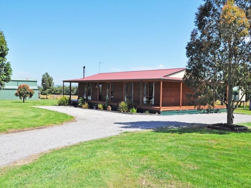 6 Forster Court, Wattle Bank, VIC 3995