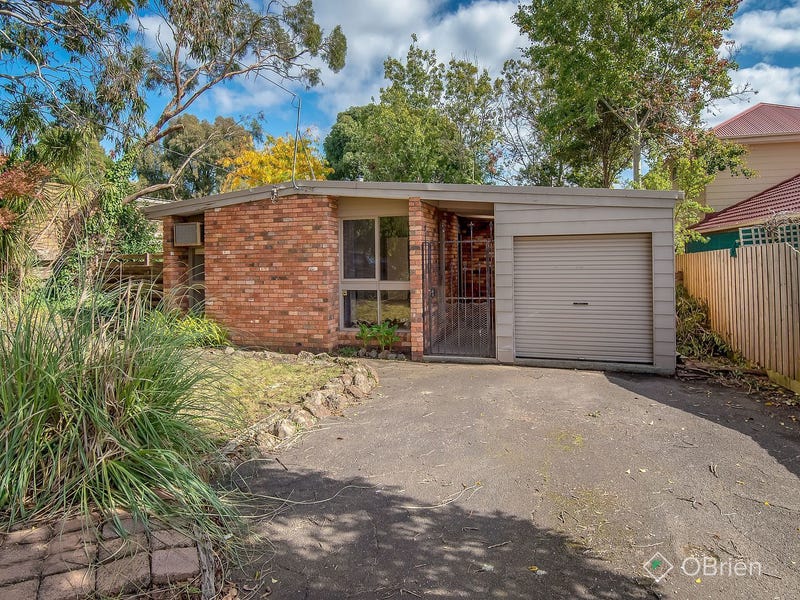 30 Army Road, Boronia, VIC 3155