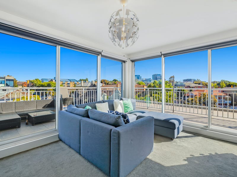 36/127 Grey Street, St Kilda, VIC 3182 36/127 Grey Street, St Kilda, VIC 3182