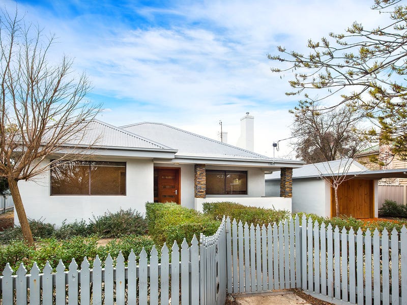 5 Butterworth Street, Castlemaine, Vic 3450 Property Details