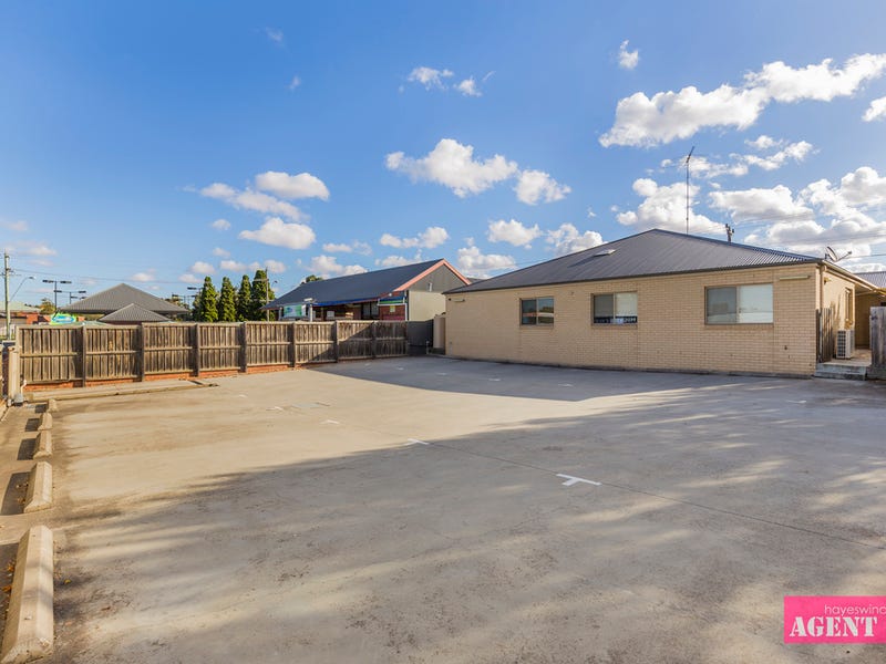 4 North Valley Road, Highton, Vic 3216 Property Details