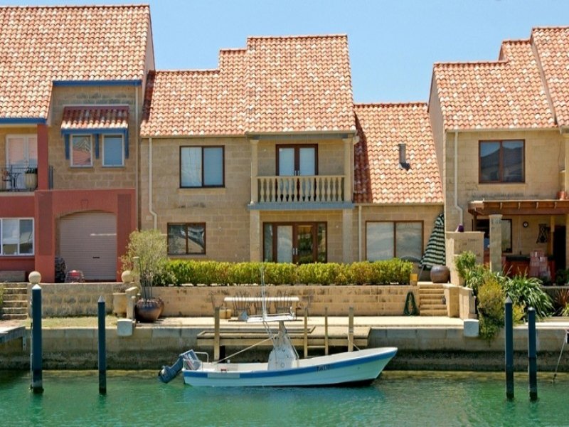 47/18 Port Quays, Bouvard Island, Wannanup, WA 6210 Property Details