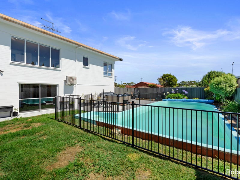 39 Club Drive, Shearwater, Tas 7307 House for Sale