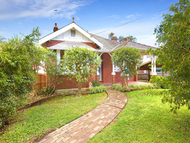 16 Addison Avenue, Roseville, NSW 2069