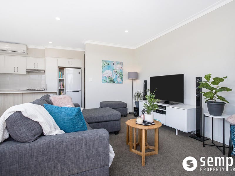 15/63 Mariposa Gardens, Success, WA 6164 Property Details