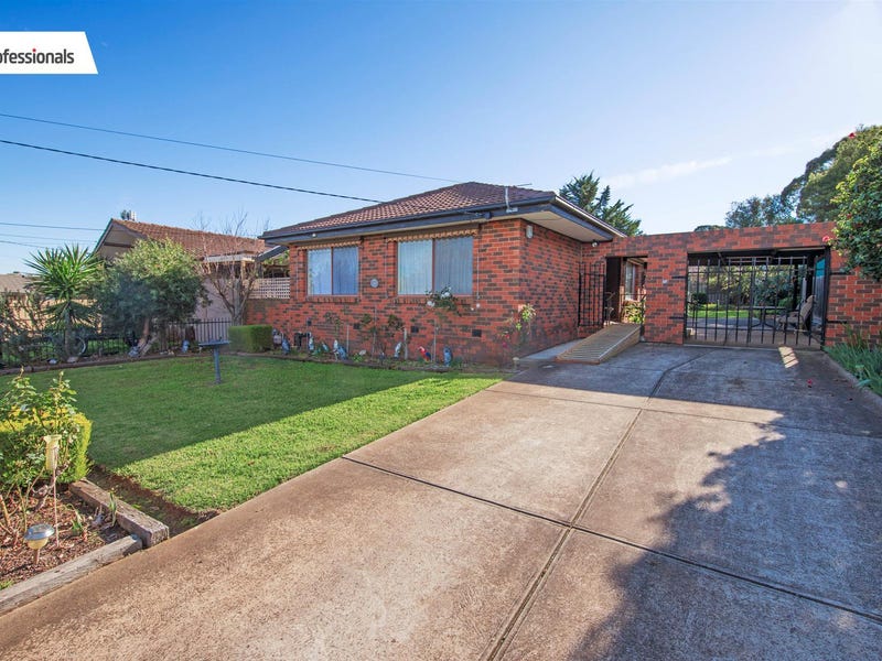 34 Plover Street, Melton, Vic 3337 Property Details