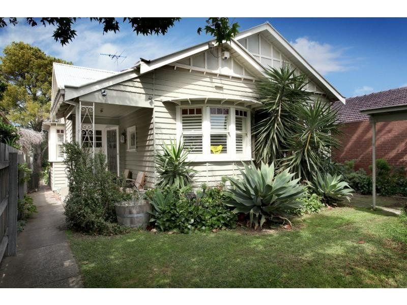 11 Stanhope Street, West Footscray, VIC 3012