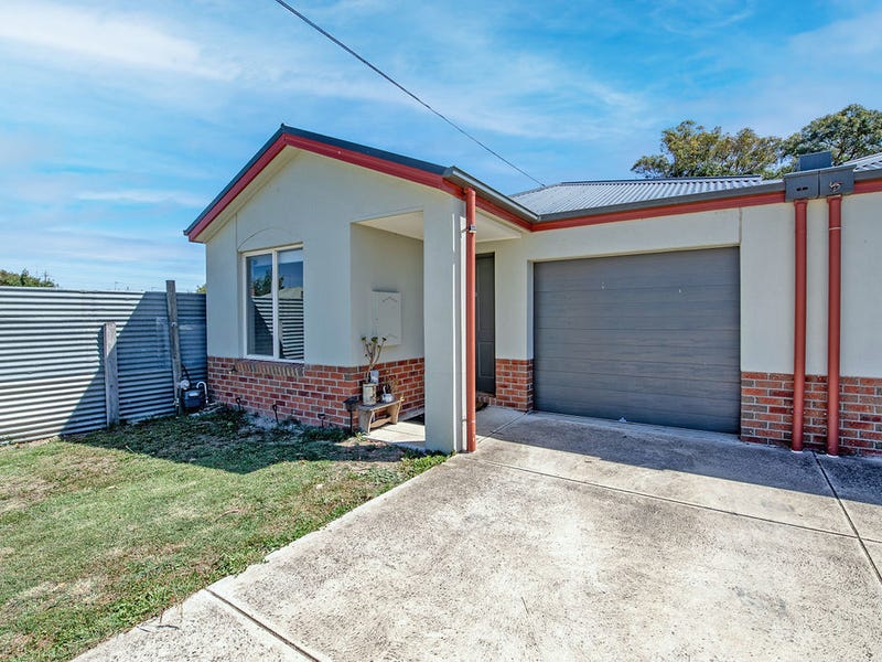 2/40 Spencer Street, Sebastopol, Vic 3356 Property Details