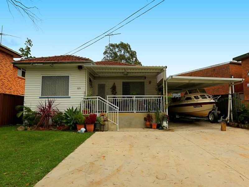 125 Dutton Street, Yagoona, NSW 2199 Property Details