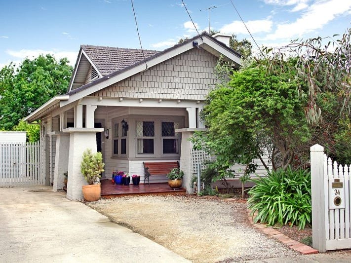 34 Newham Grove, Ormond, VIC 3204