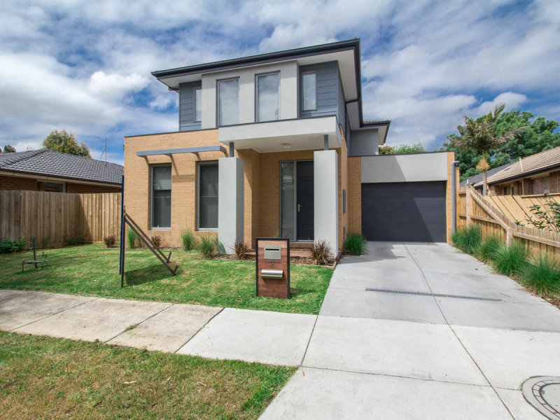 2 Hornsby Drive, Langwarrin, VIC 3910